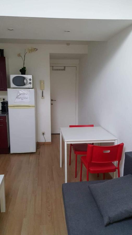 Central Duplex Sleeps 4 Брюссель Экстерьер фото